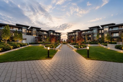 405-7769 Park Crescent, Burnaby, BC 