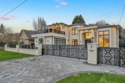 5891 Riverdale Drive  Richmond, BC V7C 2E4