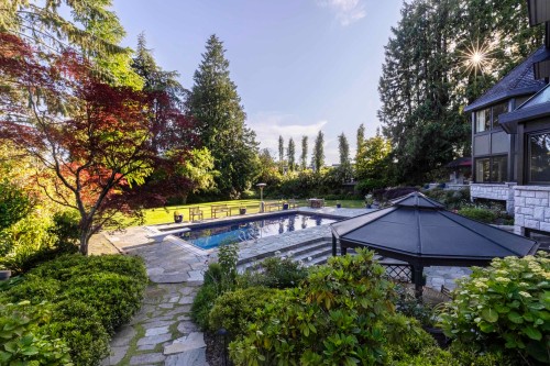 2980 Palmerston Avenue, West Vancouver, BC 