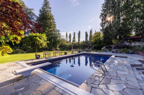 2980 Palmerston Avenue, West Vancouver, BC 
