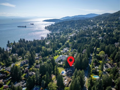 2980 Palmerston Avenue, West Vancouver, BC 