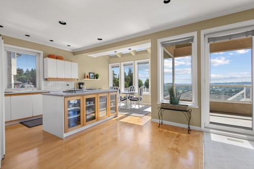 2249 Sicamous Avenue, Coquitlam, BC 