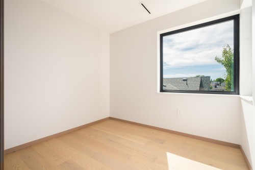 2-1448 30Th Avenue E, Vancouver, BC 