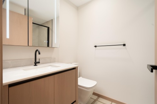 2-1448 30Th Avenue E, Vancouver, BC 