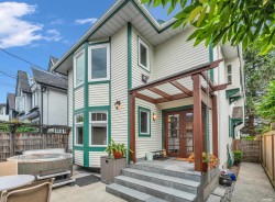 1823 Creelman Avenue  Vancouver, BC V6J 1B7