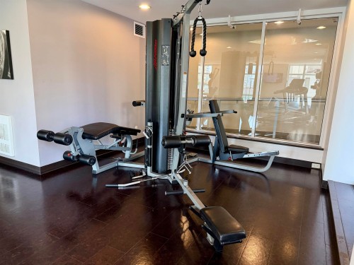 2006-535 Smithe Street, Vancouver, BC - Indoor Photo Showing Gym Room