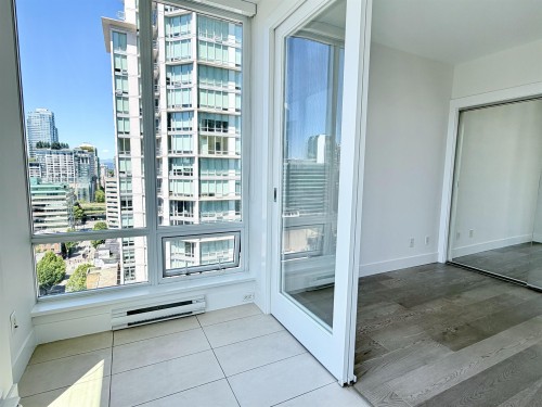 2006-535 Smithe Street, Vancouver, BC 
