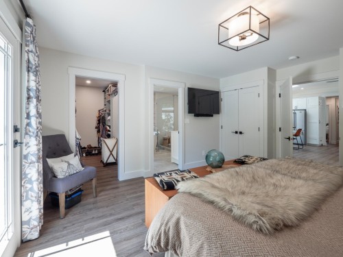 655 Dougall Road, Gibsons, BC 