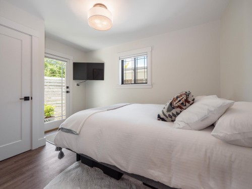 655 Dougall Road, Gibsons, BC 