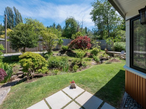 655 Dougall Road, Gibsons, BC 