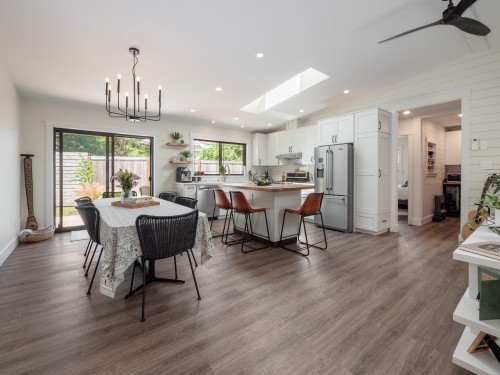 655 Dougall Road, Gibsons, BC 