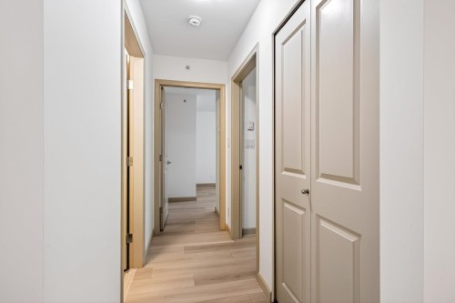 409-9262 University Crescent, Burnaby, BC 