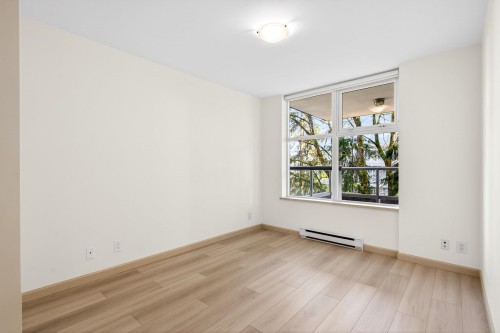 409-9262 University Crescent, Burnaby, BC 
