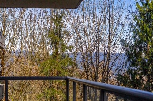 409-9262 University Crescent, Burnaby, BC 