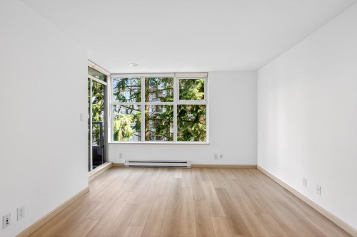 409-9262 University Crescent, Burnaby, BC 