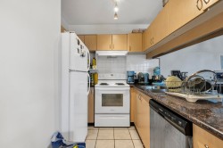 910-6611 Cooney Road  Richmond, BC V6Y 4C5