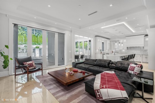991 Cross Creek Road, West Vancouver, BC 
