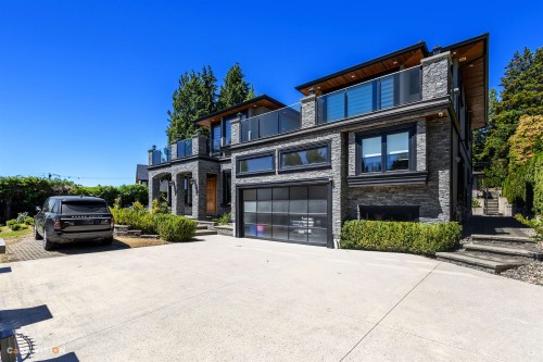 991 Cross Creek Road, West Vancouver, BC 