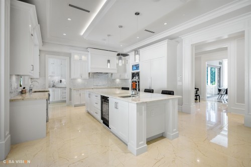 991 Cross Creek Road, West Vancouver, BC 