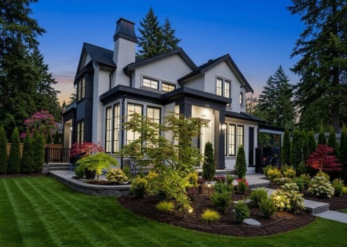 1395 21st Street W North Vancouver, BC V7P 2E1