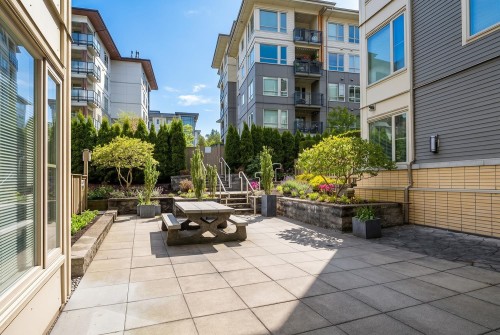 515-2665 Mountain Highway, North Vancouver, BC 
