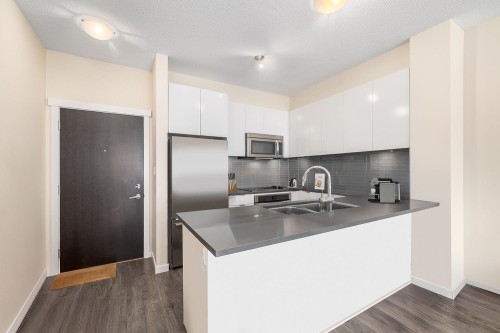 515-2665 Mountain Highway, North Vancouver, BC 