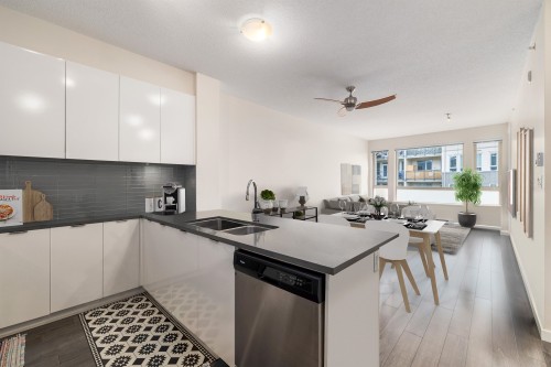 515-2665 Mountain Highway, North Vancouver, BC 