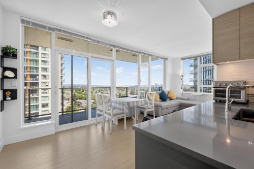 1705-7358 Edmonds Street  Burnaby, BC V3N 0H1