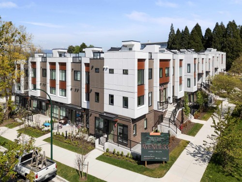 885 33Rd Avenue W, Vancouver, BC - Outdoor With Facade