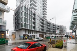 2304-3438 Sawmill Crescent Vancouver, BC V5S 0E3