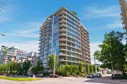 705-288 1st Avenue W Vancouver, BC V6C 3L2