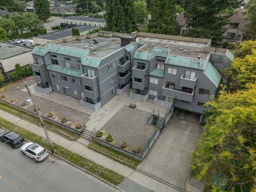 304-1948 Coquitlam Avenue  Port Coquitlam, BC V3B 1J3