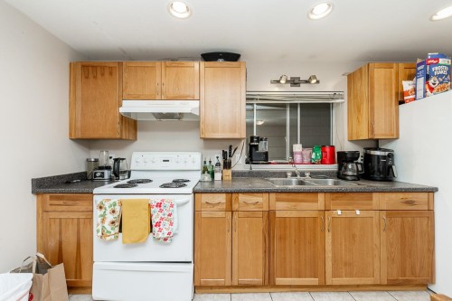 716 Colinet Street, Coquitlam, BC 