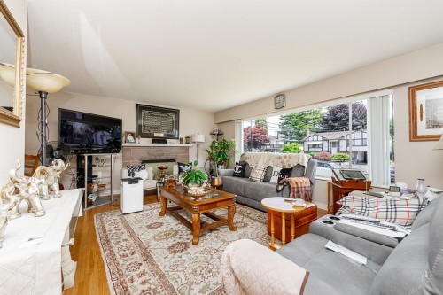 716 Colinet Street, Coquitlam, BC 