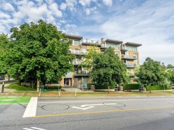 PH1-1288 Chesterfield Avenue  North Vancouver, BC V7M 0B1