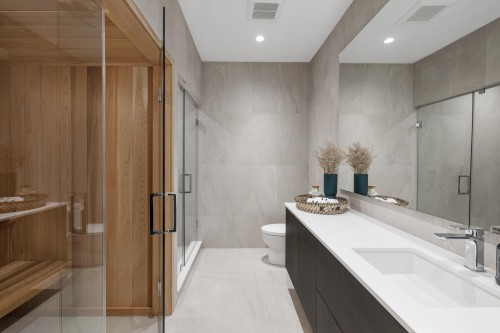 449 Hillcrest Street, West Vancouver, BC 
