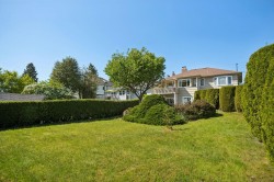 657 Keith Road E North Vancouver, BC V7L 1W4