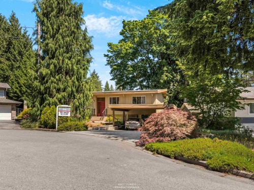 423 Winona Street, Coquitlam, BC 