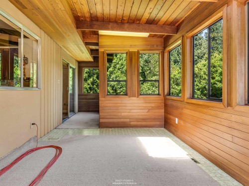 423 Winona Street, Coquitlam, BC 