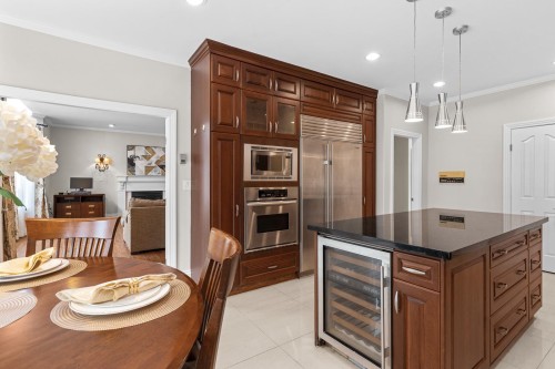 6968 Churchill Street, Vancouver, BC 