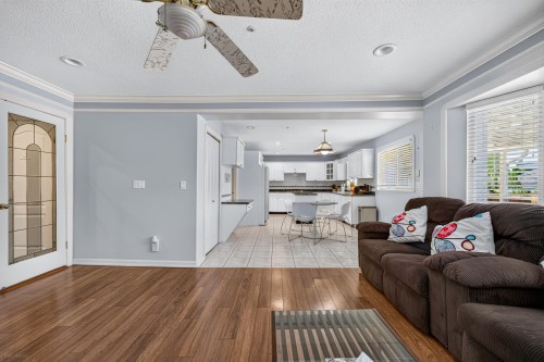 1033 39Th Avenue E, Vancouver, BC 