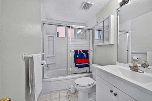 1033 39Th Avenue E, Vancouver, BC 