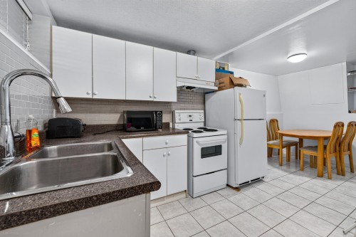1033 39Th Avenue E, Vancouver, BC 