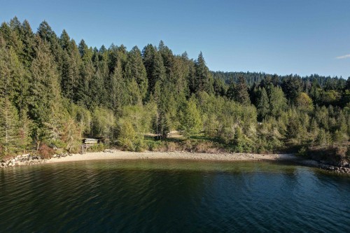 7425 Sechelt Inlet Road, Sechelt, BC 