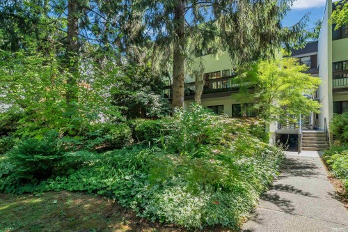 7-7321 Montecito Drive, Burnaby, BC 