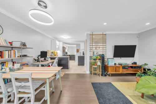 7-7321 Montecito Drive, Burnaby, BC 