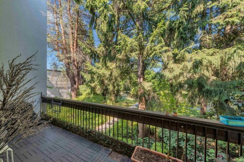 7-7321 Montecito Drive, Burnaby, BC 