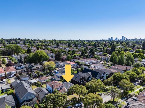 1280 27Th Avenue E, Vancouver, BC 