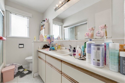 1280 27Th Avenue E, Vancouver, BC 
