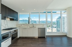 1806-567 Clarke Road  Coquitlam, BC V3J 3W7